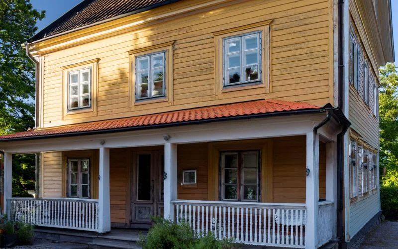 21. Inkoppling av vatten och avlopp till villa med eventuell bergsprackning